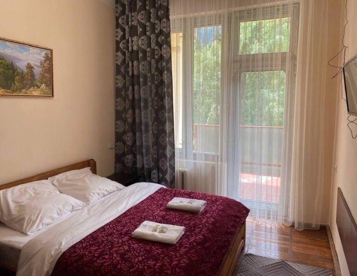 Номер эконом с 1 двуспальной кроватью (с пансионом) - Санаторий «Озон» Теберда