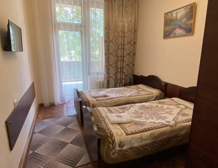 Номер эконом с 2 односпальными кроватями (с пансионом) - Санаторий «Озон» Теберда